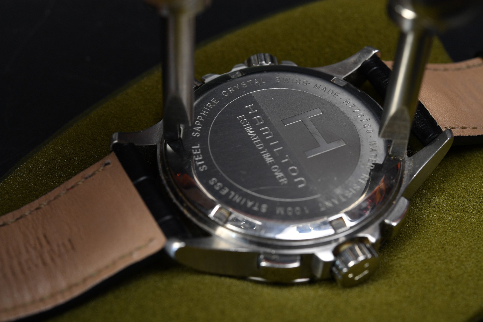 HAMILTON KHAKI E.T.O　H776220　ハミルトンDIY時計の電池交換して見ました。