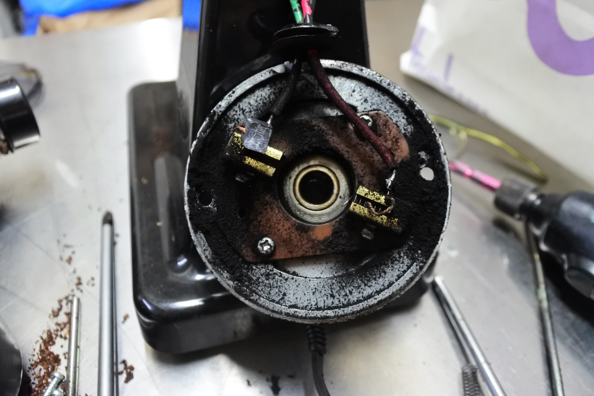 壊れたカリタ ナイスカットミル モーター カーボンブラシ交換 DIY修理 