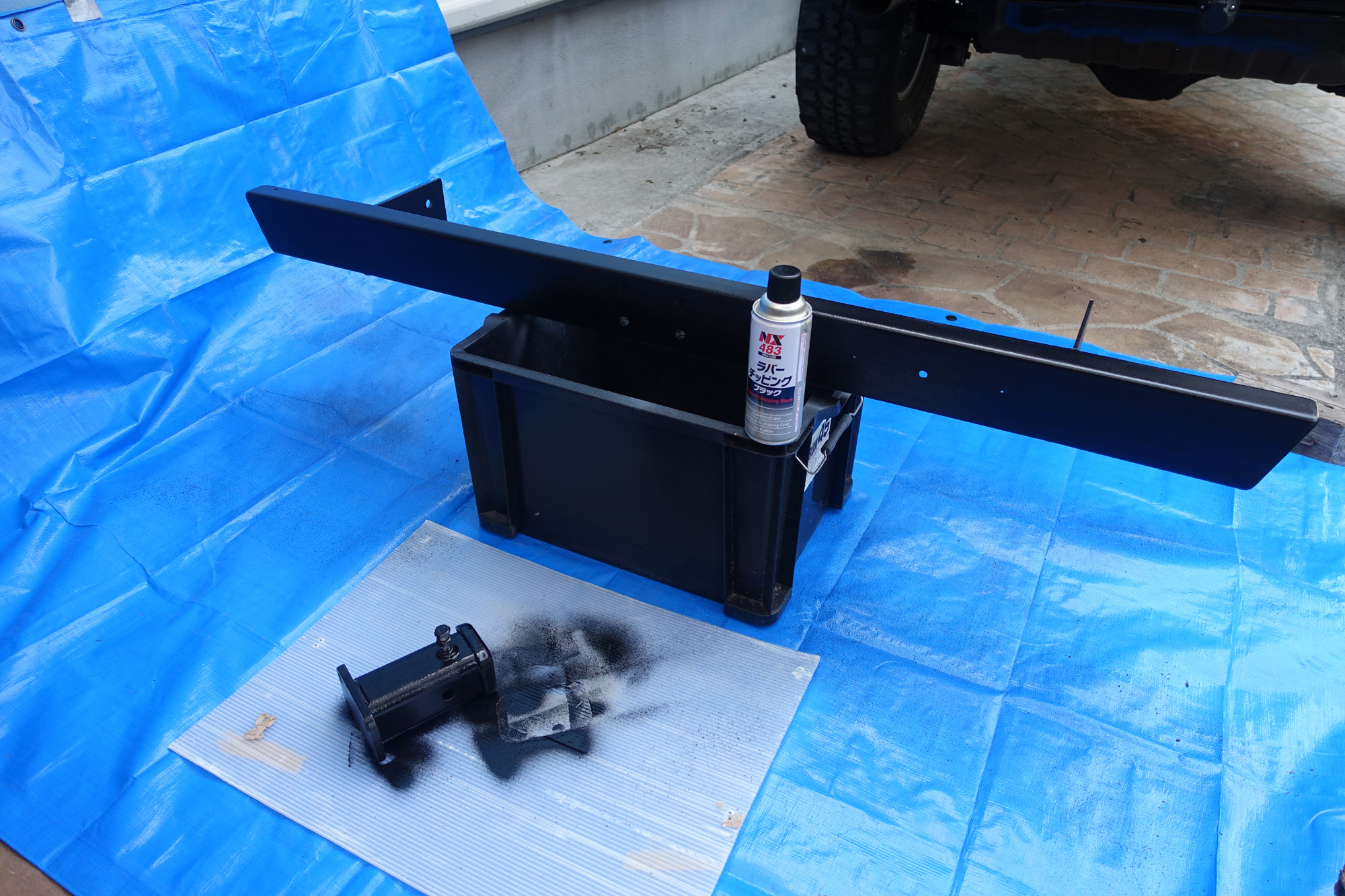 リアクロカンバンパーをラバーチッピング塗装　ラバーピッチングブラック DIY ビッグホーン UBS26GW