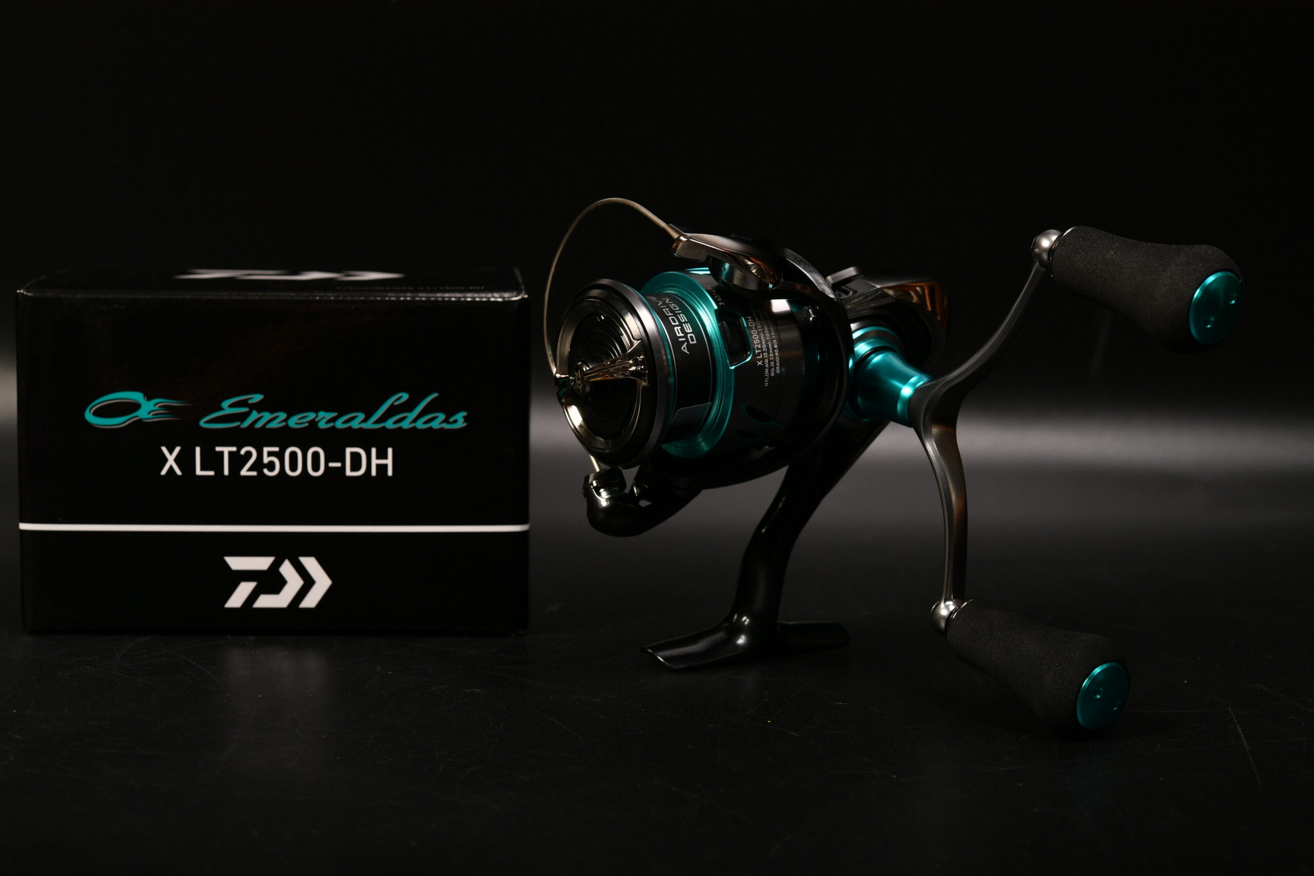 ダイワ(DAIWA) エギング専用リール 24エメラルダス X をプレゼント用に購入