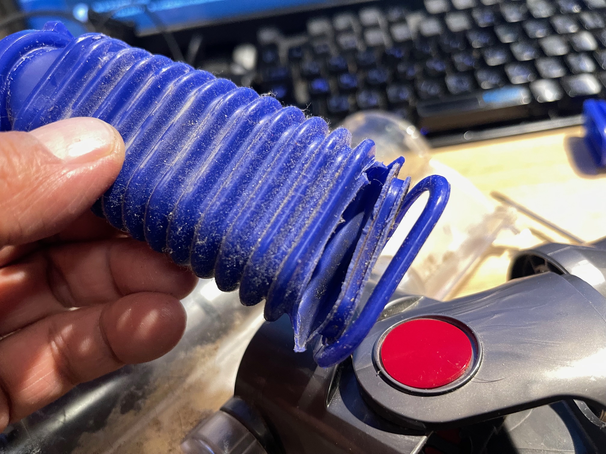 Dyson ソフトローラーヘッド用 ジャバラホース交換して復活！