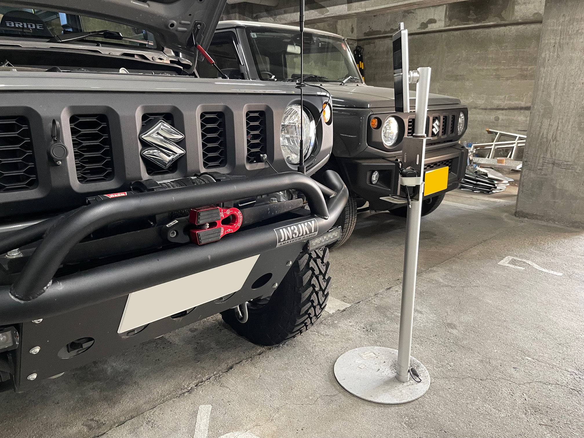 ジムニーシエラ JB74W車検用にゴリラナビを利用してフロントカメラを付けました。車検・直前直左視界の確保