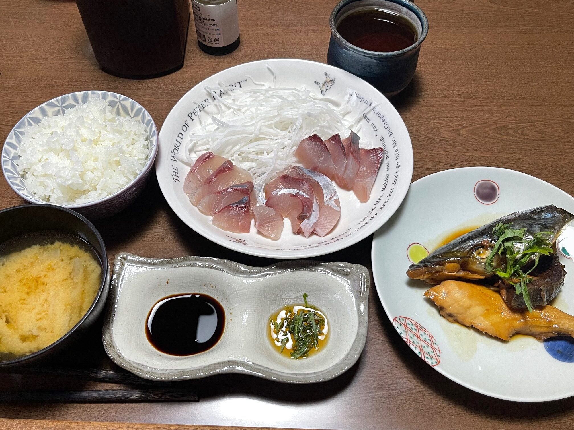 ハマチ（メジロ）アラ炊きと漬け丼、海上釣堀料理レシピ