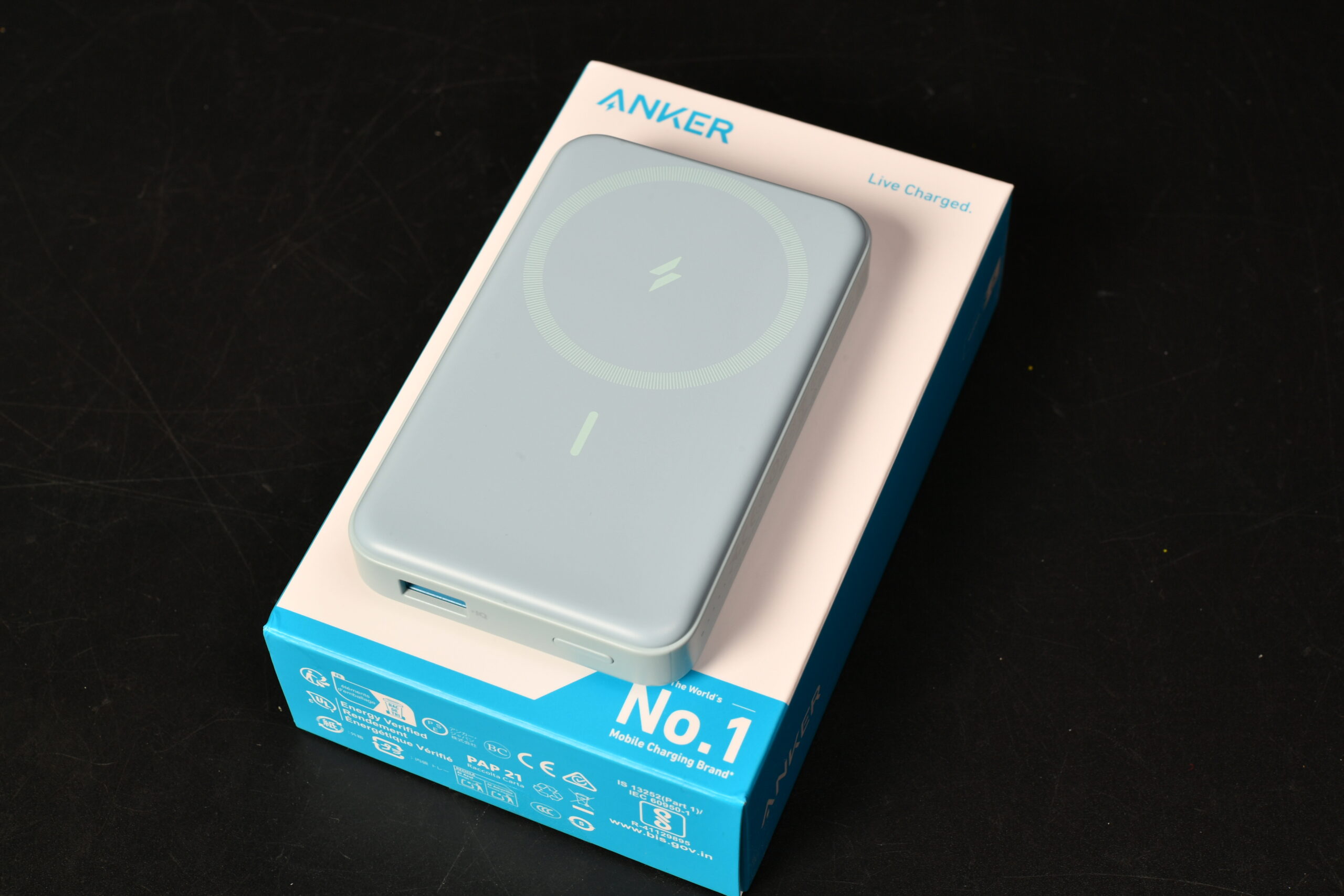 Anker 633マグネット式ワイヤレス充電対応 モバイルバッテリー 10000mAh